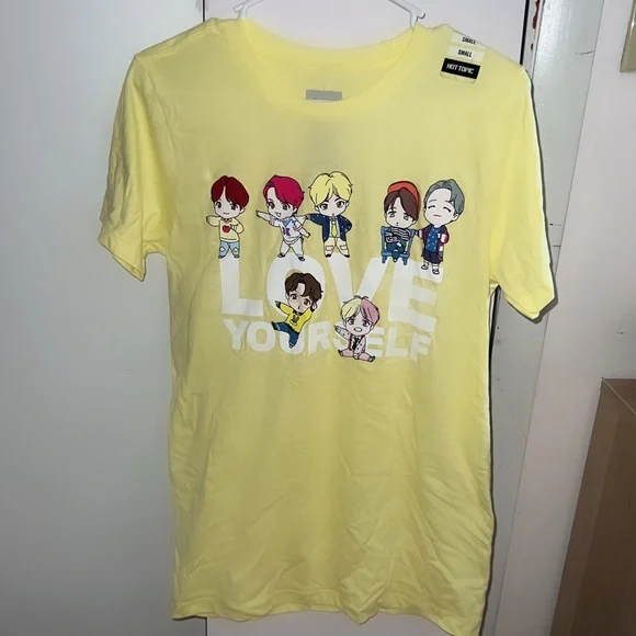 BTS macdonald, Hobbies & Toys, Toys & Games on【BTS Tシャツ TinyTAN】